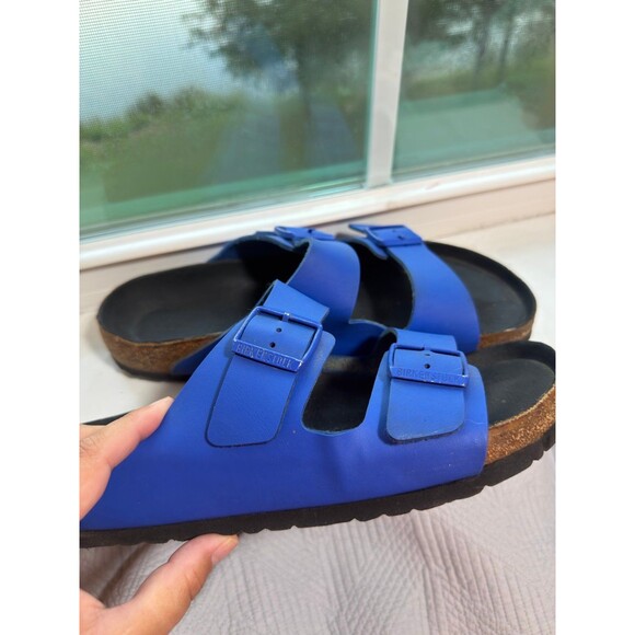 Birkenstock Men’s Arizona Sandals in Ultra Blue with Black Soles Size 44 main image 2